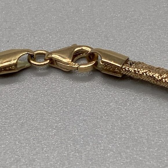 14k gold mesh necklace and Egyptian Cross - Picture 8 of 11